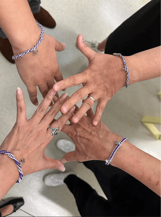 Plastic friendship bracelet