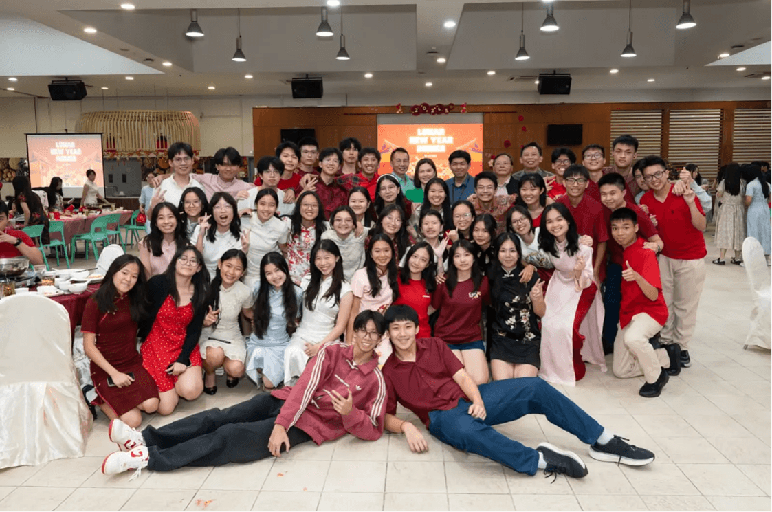 Scholars from Hwa Chong