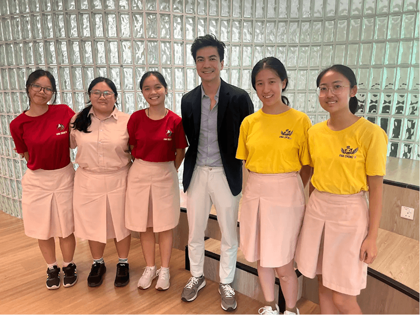 Chatting with Mr. James Dong on his Alibaba quest